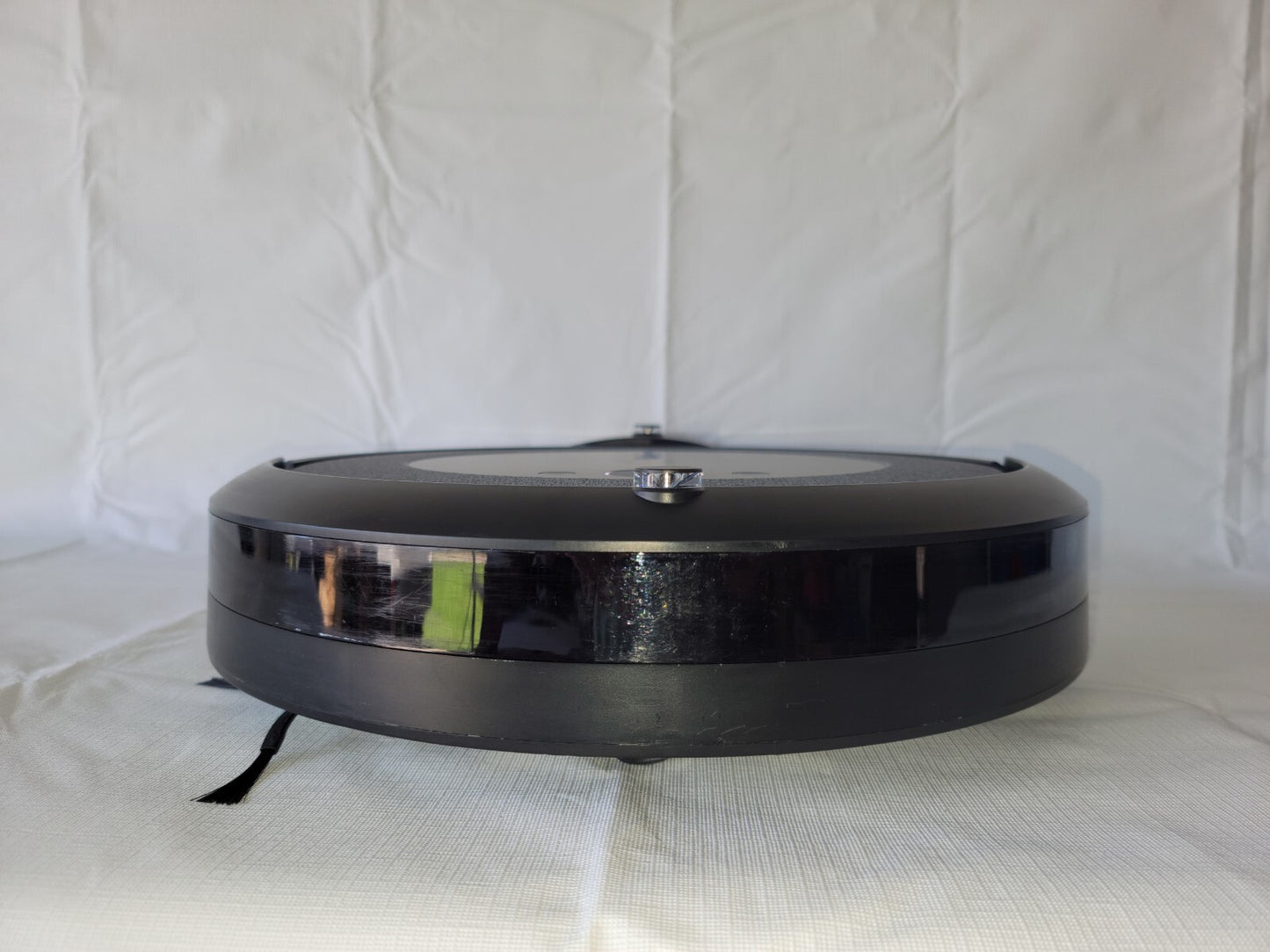 iRobot Roomba i3 Robot Model RVD-Y1, CLEAN! - (TESTED)