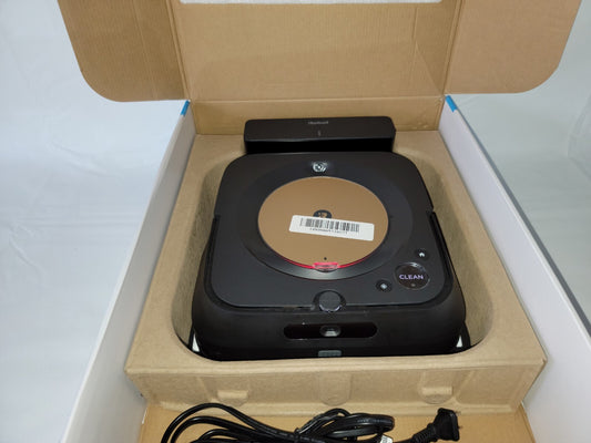 iRobot Braava Jet m6 (6012) Ultimate Robot Mop- Wi-Fi, Black, CLEAN! (TESTED)